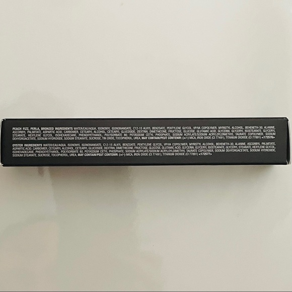 Anastasia Beverly Hills Highlighter Liquid Glow in Perla  HOST PICK - Picture 10 of 16